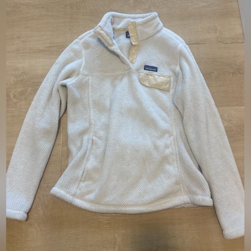 Patagonia Women’s Fleece Size Medium
